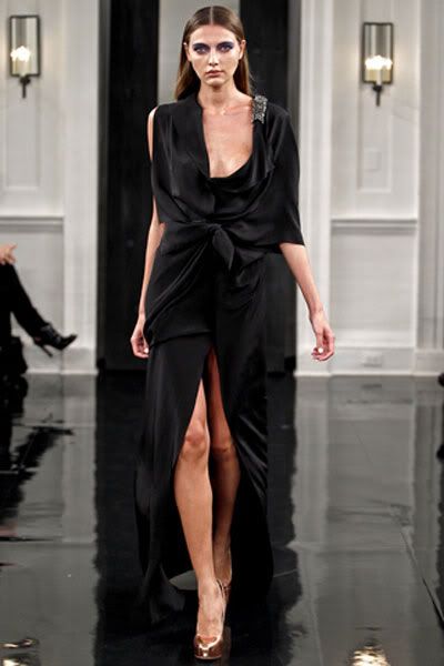 catwalk-victoria-beckham-2011-ilkbahar-yaz-1152457.jpg