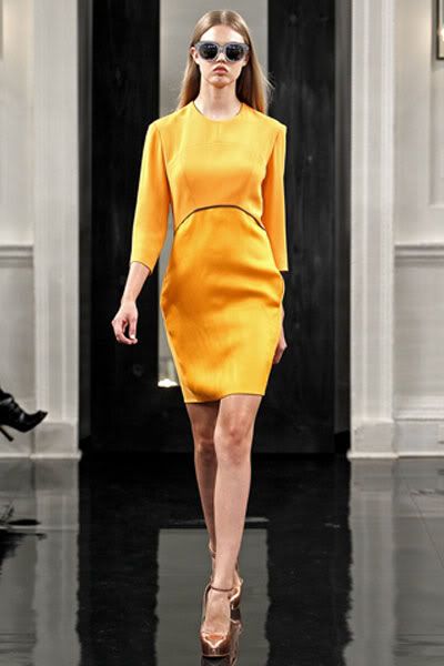 catwalk-victoria-beckham-2011-ilkbahar-yaz-1152467.jpg