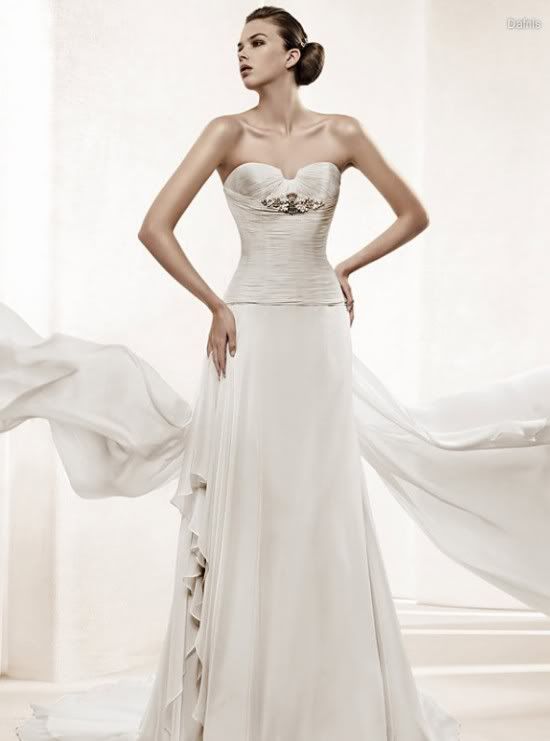 LaSposa-gelinlik-modelleri13-550x741.jpg