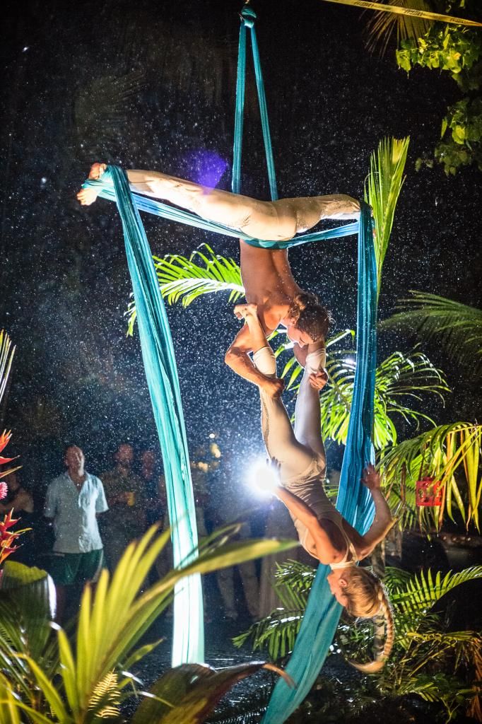 IMAGE: http://i825.photobucket.com/albums/zz173/typicaljawaiian/My%20Canon%207d%20Album/Asher-237.jpg