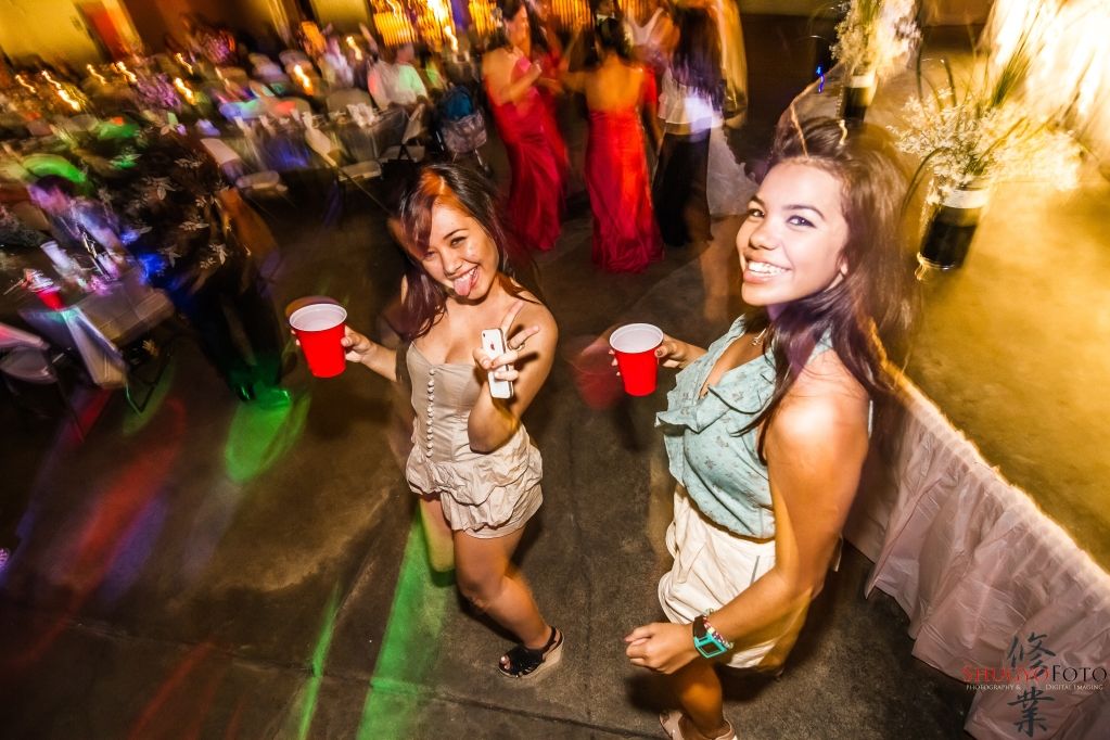 IMAGE: http://i825.photobucket.com/albums/zz173/typicaljawaiian/My%20Canon%207d%20Album/SJWedding-244_zpsfee4778f.jpg