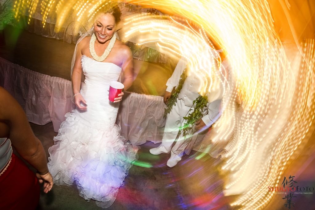 IMAGE: http://i825.photobucket.com/albums/zz173/typicaljawaiian/My%20Canon%207d%20Album/SJWedding-265_zps3898edb7.jpg