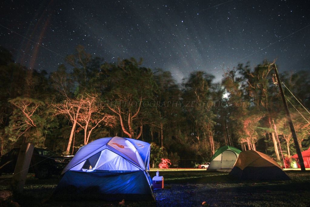 IMAGE: http://i825.photobucket.com/albums/zz173/typicaljawaiian/My%20Canon%207d%20Album/camp-4.jpg