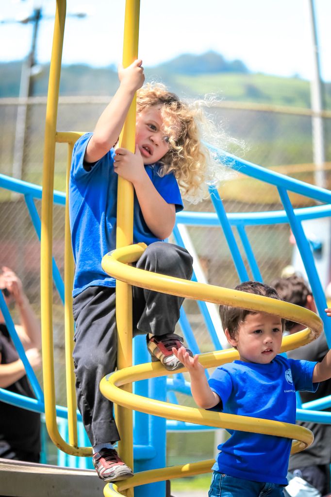 IMAGE: http://i825.photobucket.com/albums/zz173/typicaljawaiian/My%20Canon%207d%20Album/kohala-43.jpg