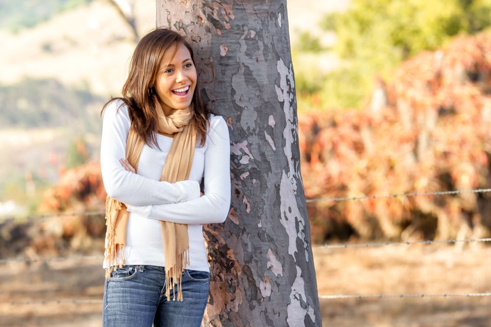 IMAGE: http://i825.photobucket.com/albums/zz173/typicaljawaiian/My%20Canon%207d%20Album/liz-14.jpg