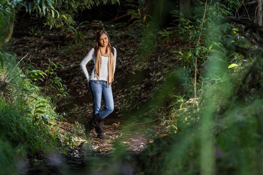 IMAGE: http://i825.photobucket.com/albums/zz173/typicaljawaiian/My%20Canon%207d%20Album/liz-27.jpg