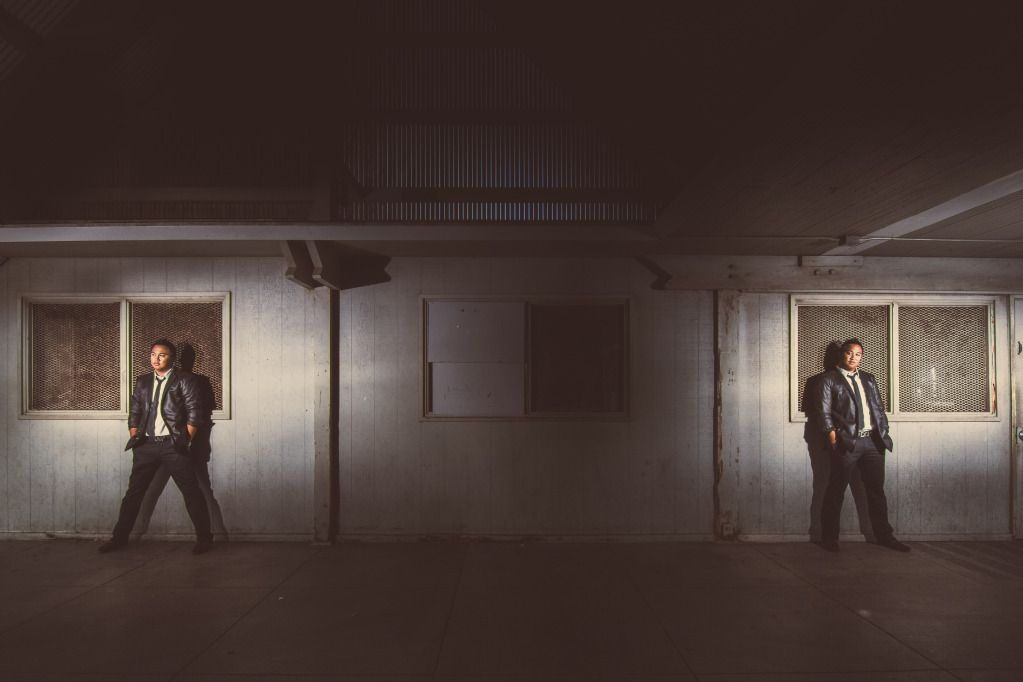 IMAGE: http://i825.photobucket.com/albums/zz173/typicaljawaiian/elias-8.jpg