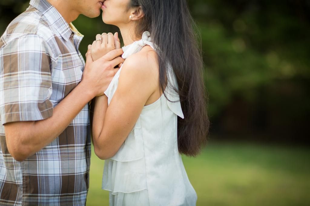 IMAGE: http://i825.photobucket.com/albums/zz173/typicaljawaiian/kapualow-37.jpg