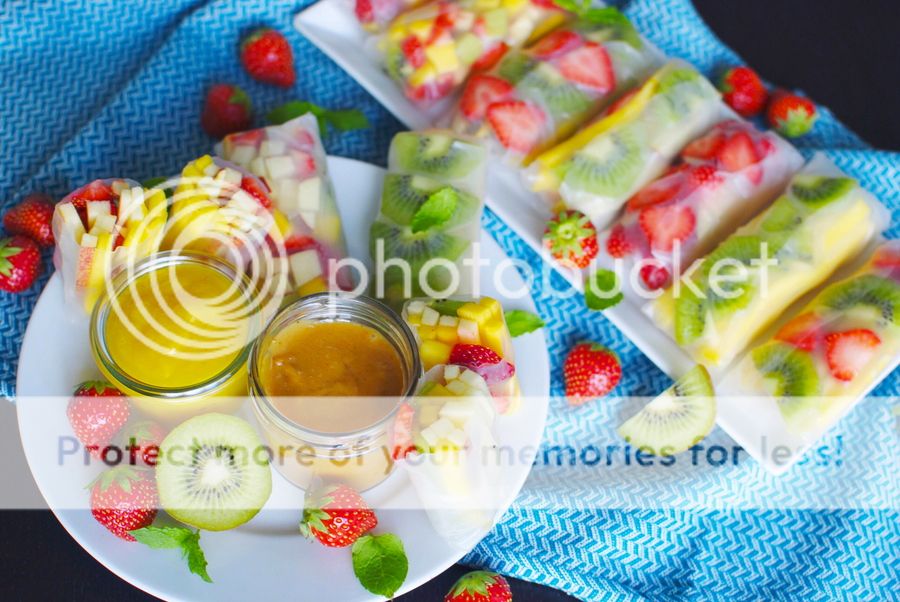 picnic food sweet fruit rice paper rolls